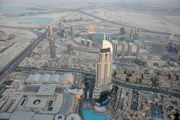 Dubai carte du monde : découvrez sa localisation et ses attractions