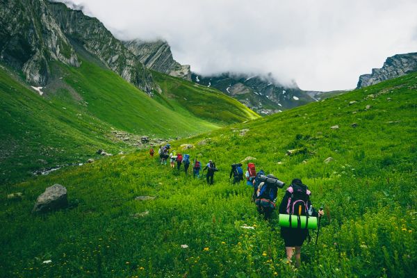 Les Plus Beaux Sentiers de Randonnée pour une Aventure Mémorable